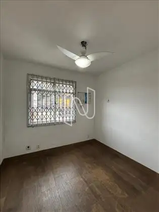 quarto frente 