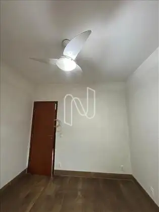 quarto frente 