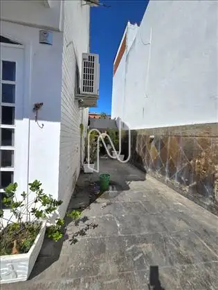 Área pela lateral