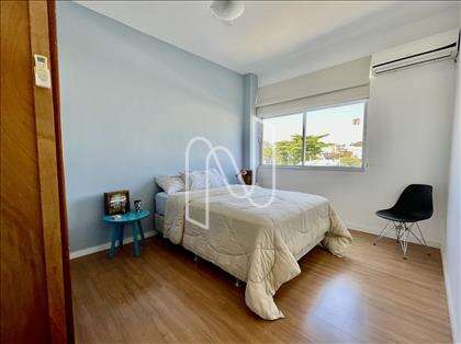 Quarto 2. 