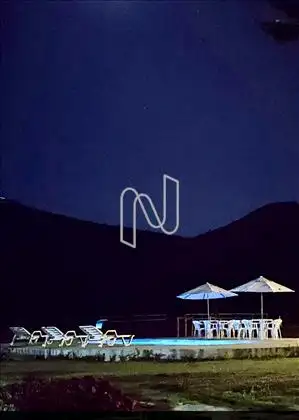 Iluminação piscina.