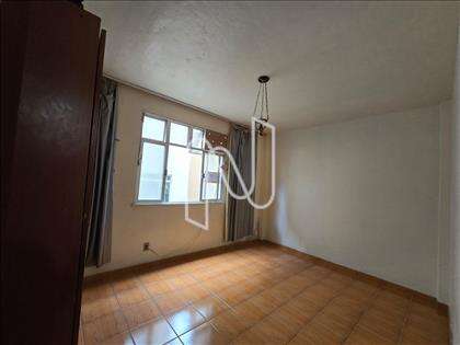 Quarto frente
