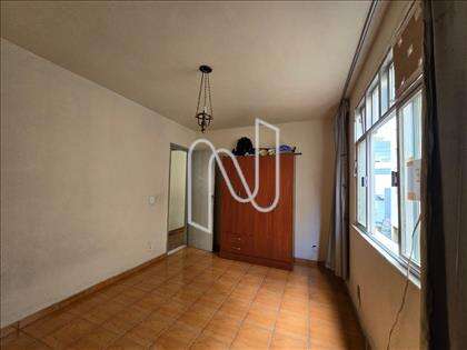 Quarto frente