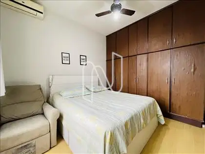 Quarto 1/suíte. 