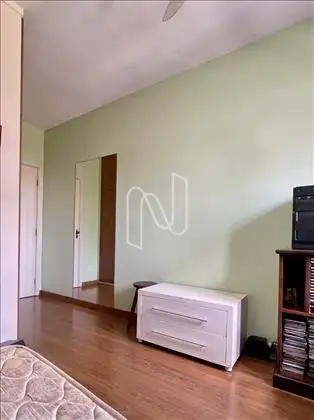 Quarto 1.