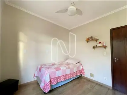 Quarto 2. 