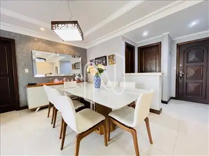 Espaço de jantar. 