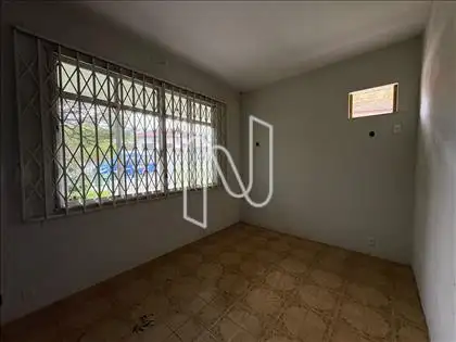 quarto frente 