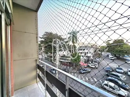 Llateral esquerda da varanda