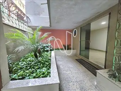 Jardim de entrada