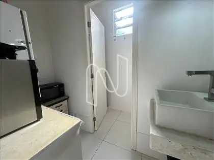 Copa/cozinha com pia