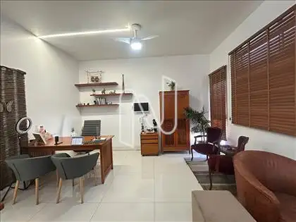 Sala 2 em dois ambientes com sacada