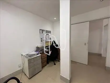Quarto 3 (escritório) 