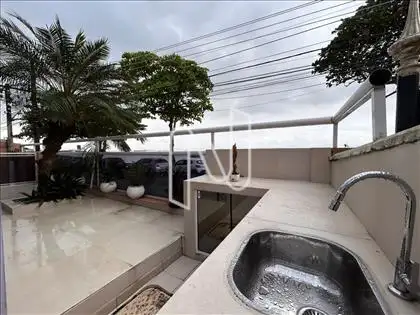  Varandão frente para o mar e espaço gourmet