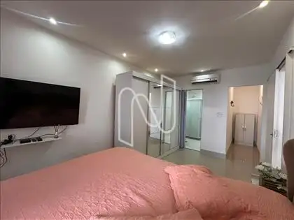 Suíte 1 com closet  