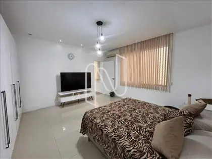 Suíte 1 com closet  