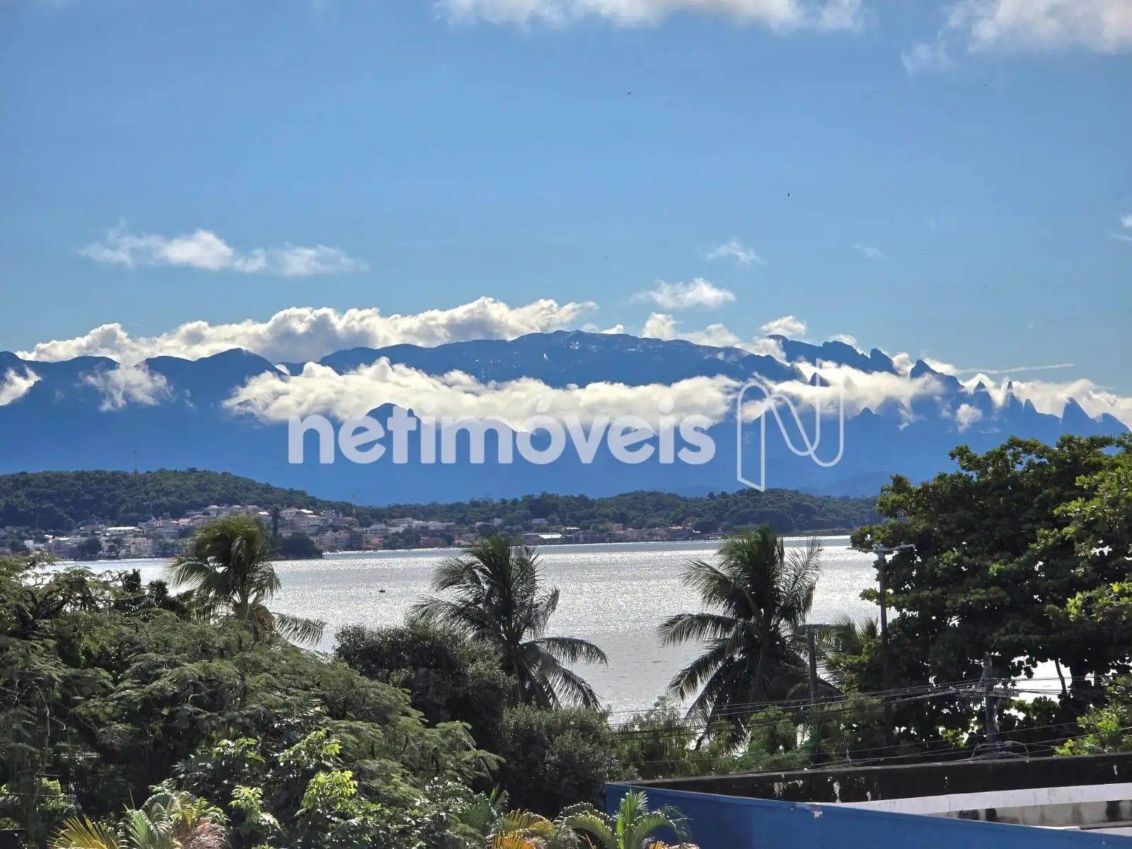 Vista da janela da sala