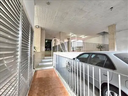 Entrada do prédio