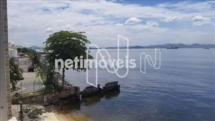 Vista da janela da sala e de dois quartos