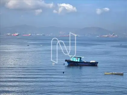 Vista da sala e de dois quartos