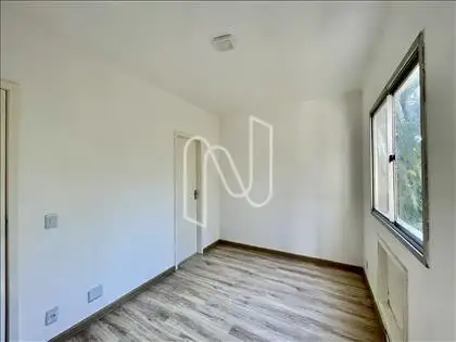 Quarto 1/suíte.