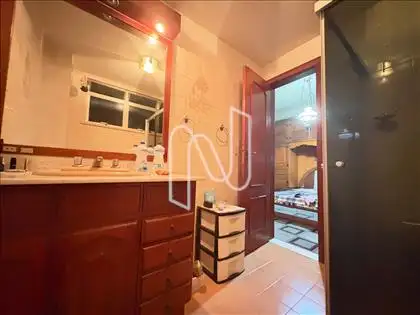 Banheiro da suíte 01