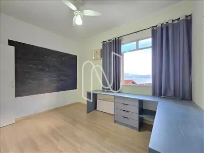 Segundo quarto com vista mar