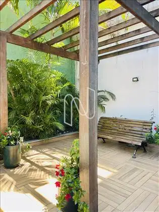 Gazebo. 