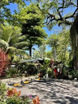 Praça do Iate/livraria,