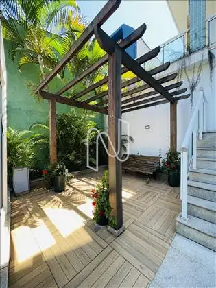 Gazebo.