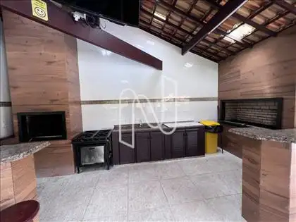  área do condomínio