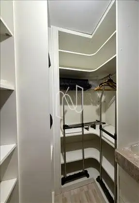 Closet quarto 2.