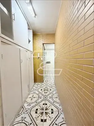 Cozinha/armazenamento.