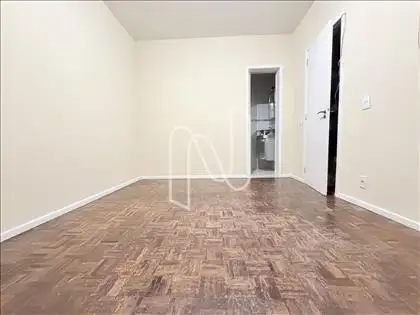Quarto 2/suíte.