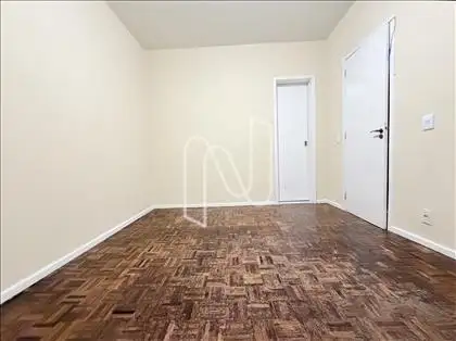 Quarto 2/suíte.