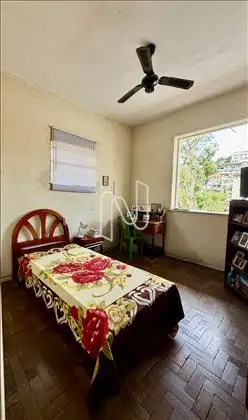 Quarto 2/ 1°andar.