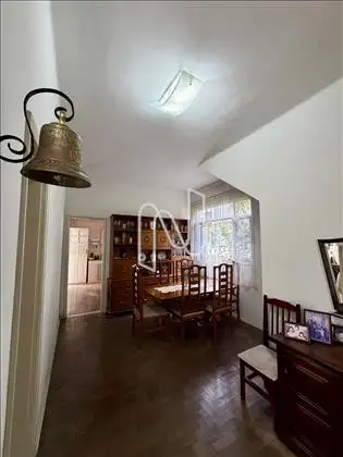 Vista para sala de jantar. 