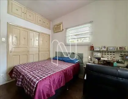 Quarto 1/térreo. 