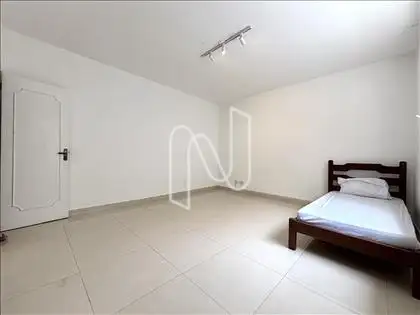 Suite 2  