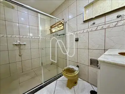 Banheiro social/térreo.