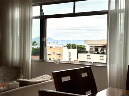 Vista  da sala por outro angulo