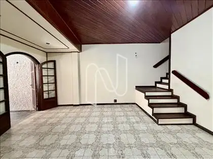 Sala/ térreo.