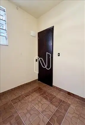 Escritório/espaço multiuso.