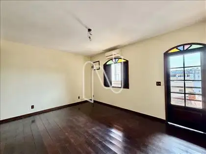 Quarto 2 master/2° andar.