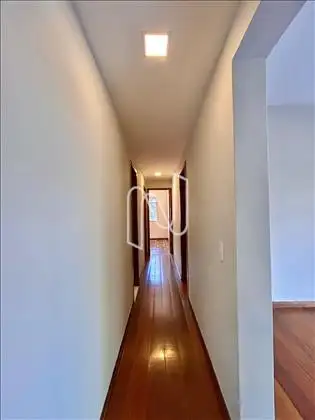 Corredor de acesso aos quartos
