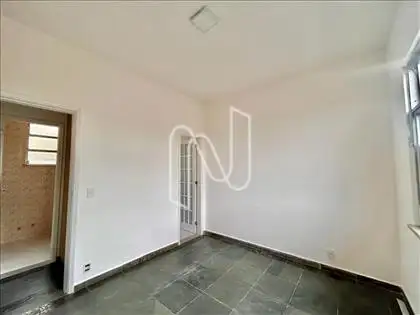 Quarto 2 (suíte)