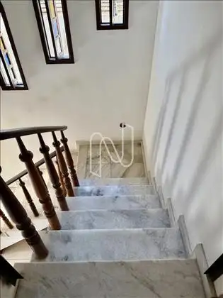 Acesso para o 2º piso.