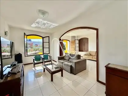 2º sala de TV/ 1ºpiso.