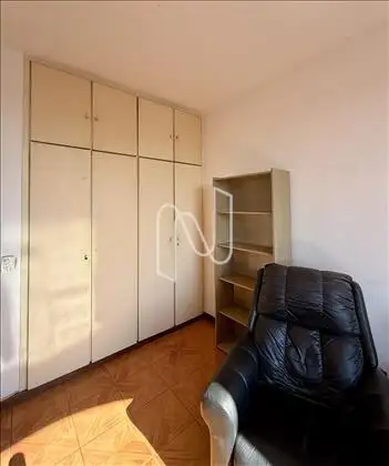 Quarto 2/ 2º piso.