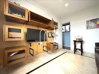 Quarto 4 (Sala de TV)